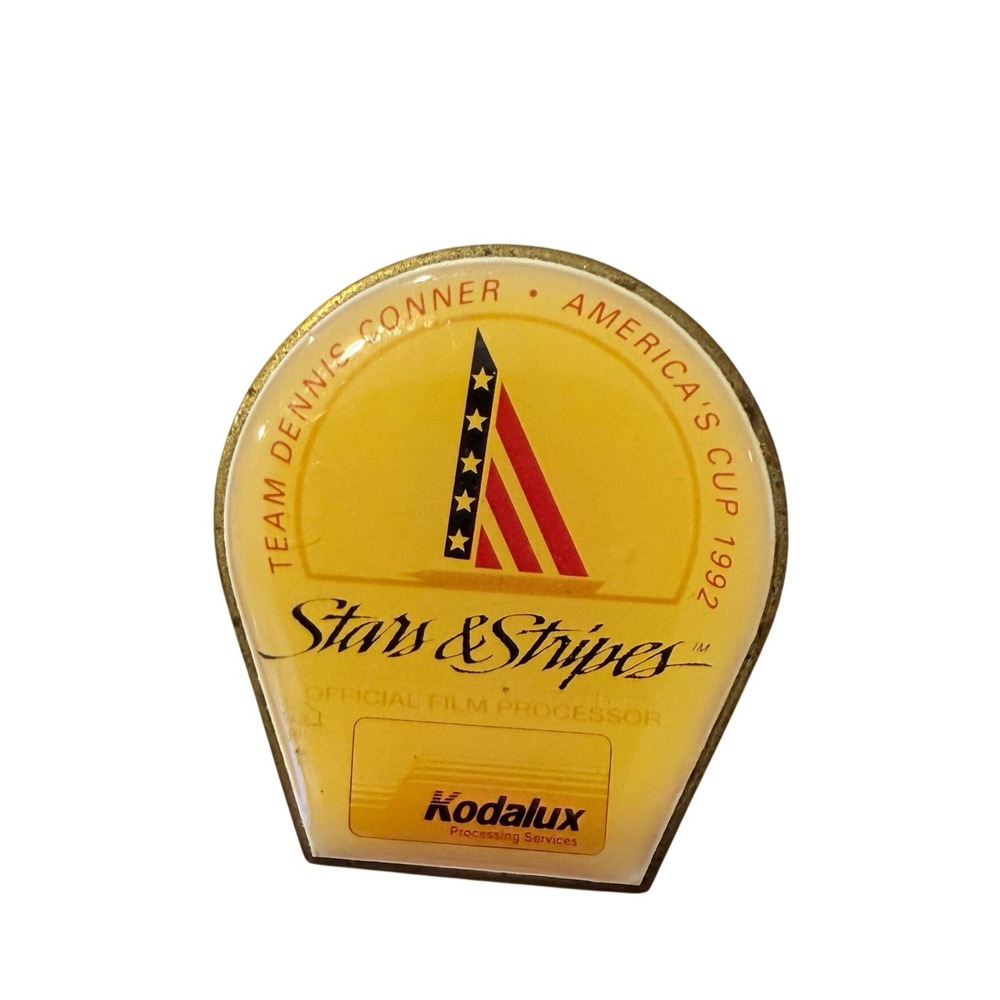 Vintage 1992 America's Cup Stars & Stripes Team Dennis Conner Kodalux Pin Badge